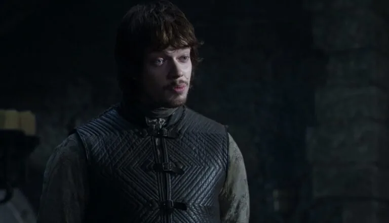 Момент из 7 серии 1 сезона