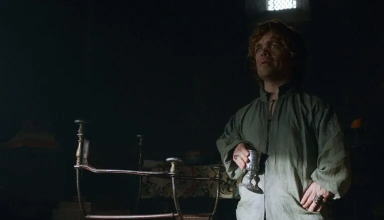 Момент из 1 серии 3 сезона