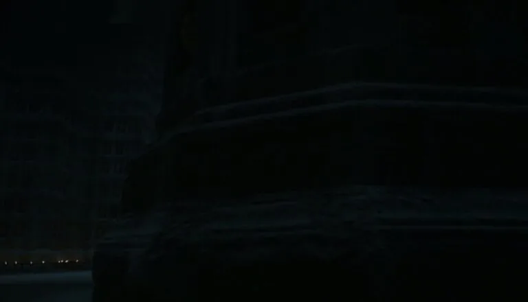 Момент из 6 серии 5 сезона