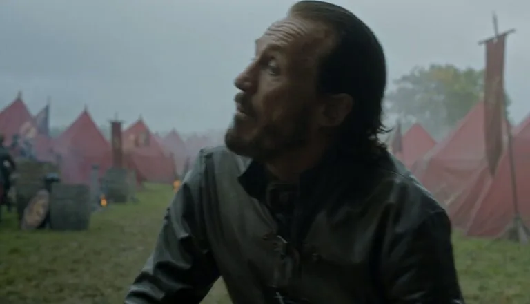 Момент из 8 серии 6 сезона